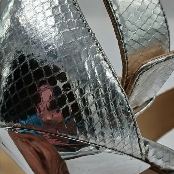 Michael Michael Kors Amal High Heel Shoes Womens 9M Silver Metallic Sandals - Picture 14 of 14